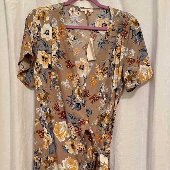 NEW WITH TAGS - Easel Mocha Floral Wrap Maxi Dress - L - Picture 2 of 6